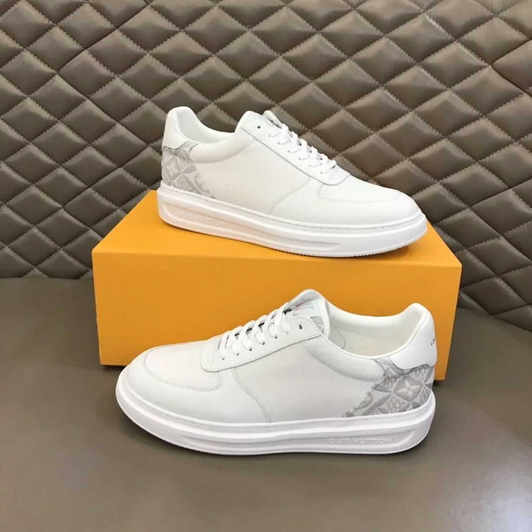 Louis Vuitton Rivoli Sneaker Monogram Metallic Canvas White Louis Vuitton Rivoli Sneaker Monogram Metallic Canvas White