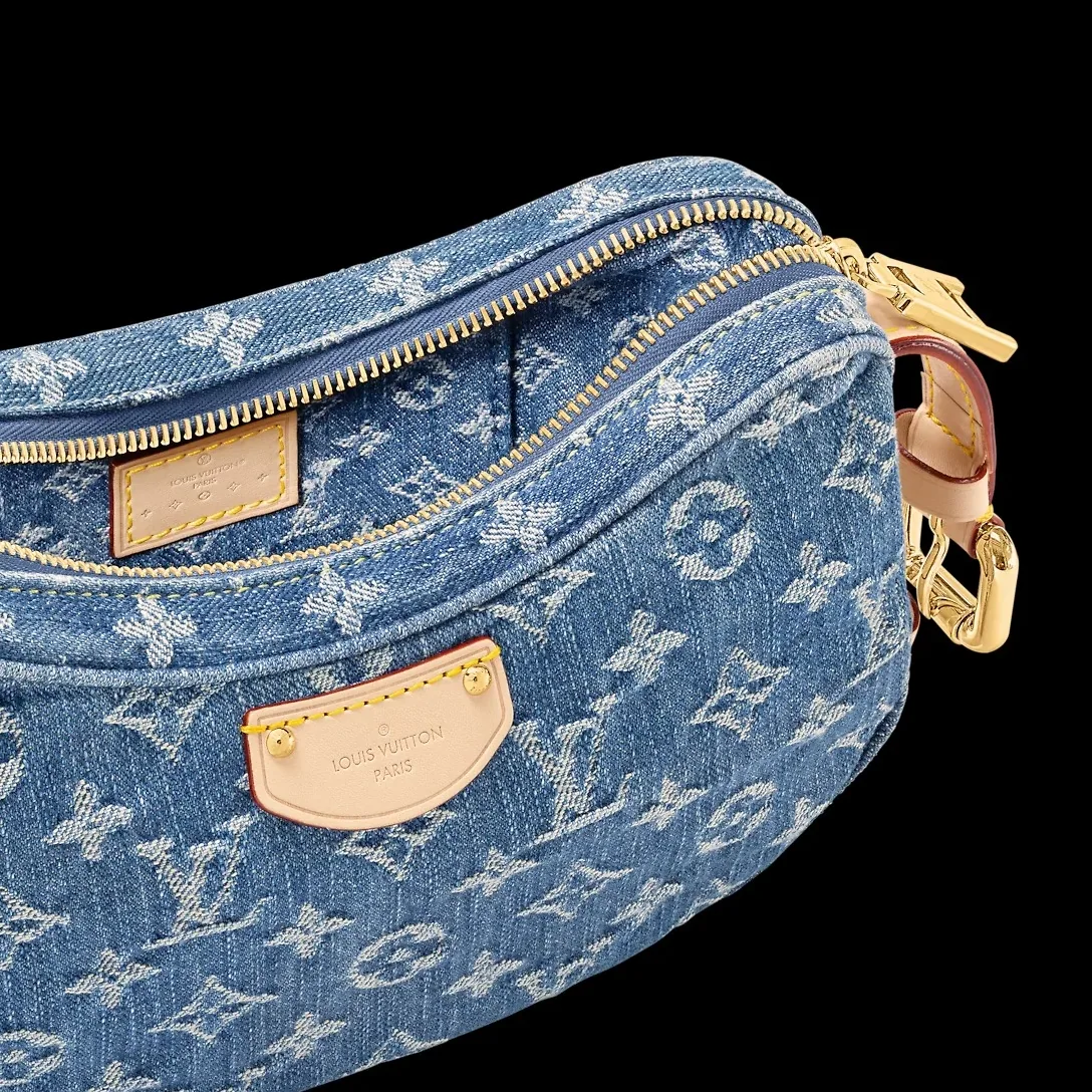 Louis Vuitton Croissant MM Blue Denim - 9.8 Inches /