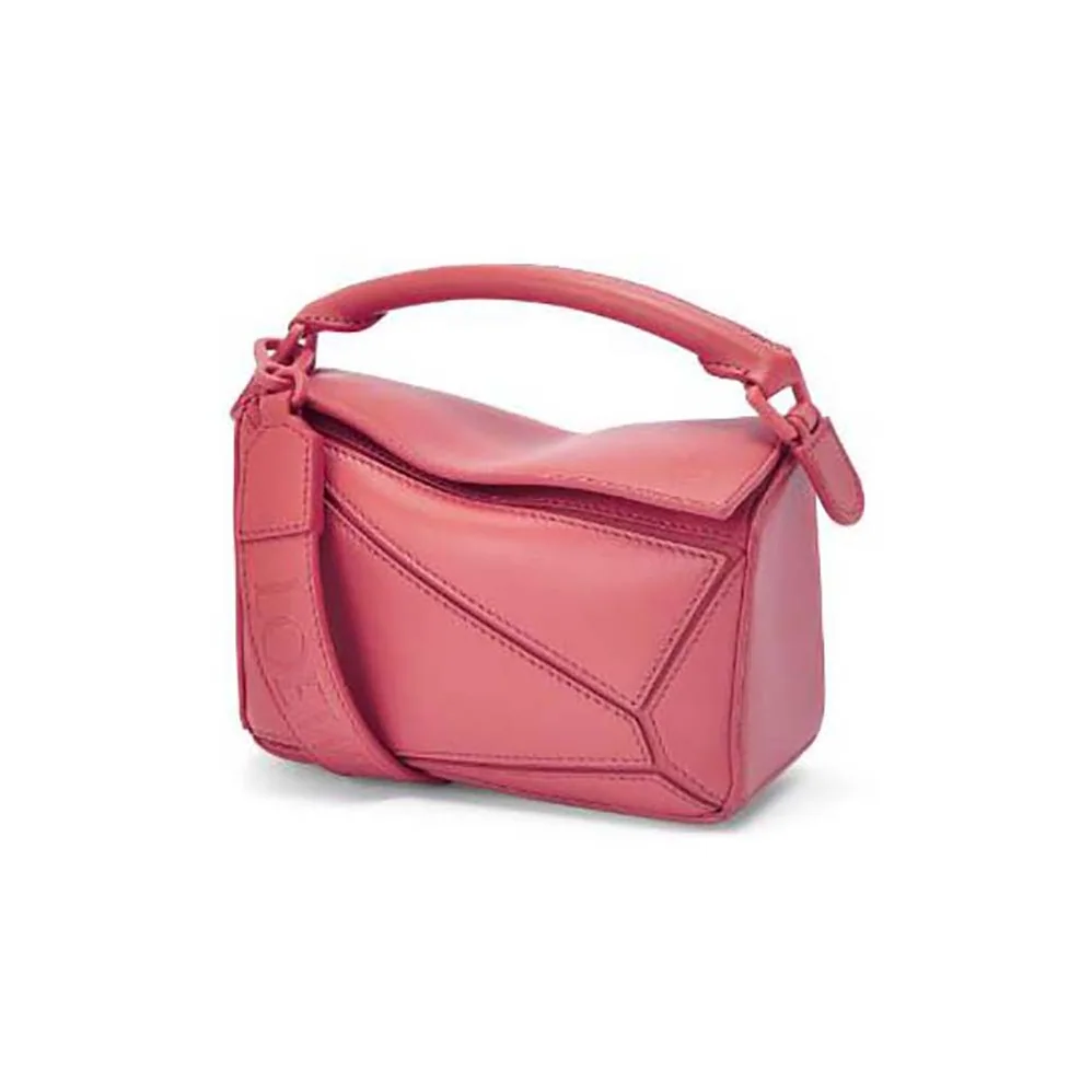 Loewe Mini Puzzle Bag in Satin Calfskin for Women in Pink Loewe Mini Puzzle Bag in Satin Calfskin for Women in Pink