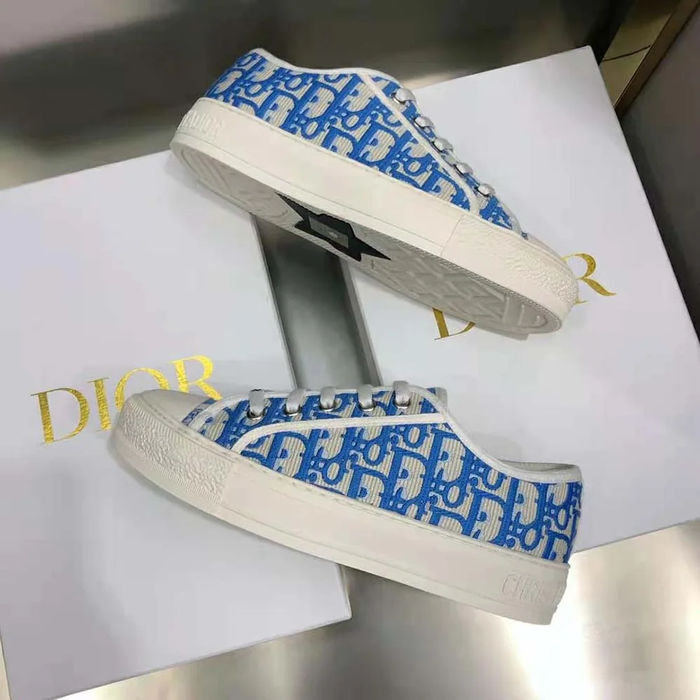 Dior Walk'N'Dior Sneaker Cornflower Blue Dior Oblique Embroidered Cotton for Women Dior Walk'N'Dior Sneaker Cornflower Blue Dior Oblique Embroidered Cotton for Women