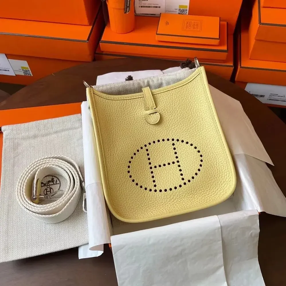 Hermes Evelyne 16 Amazone in Clemence Leather for Women in Yellow/Silver Hermes Evelyne 16 Amazone in Clemence Leather for Women in Yellow/Silver