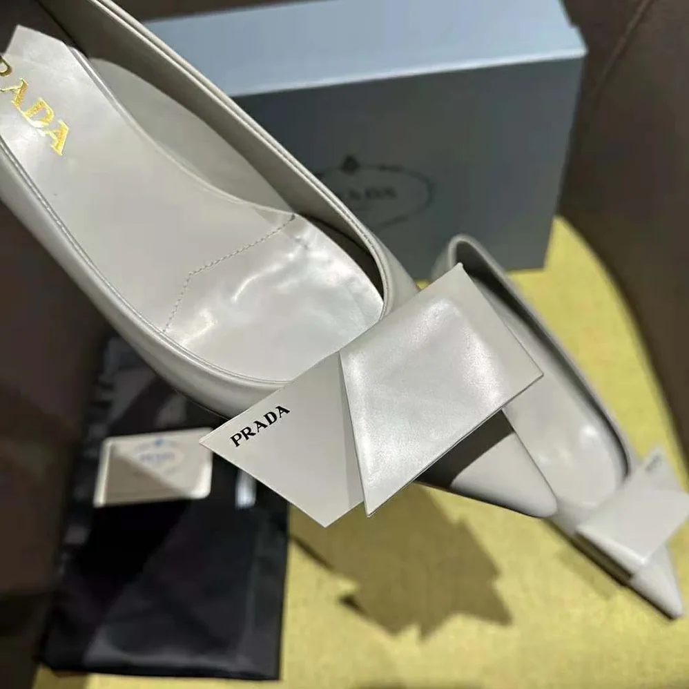 Prada Brushed Leather Pumps for Women in Gray