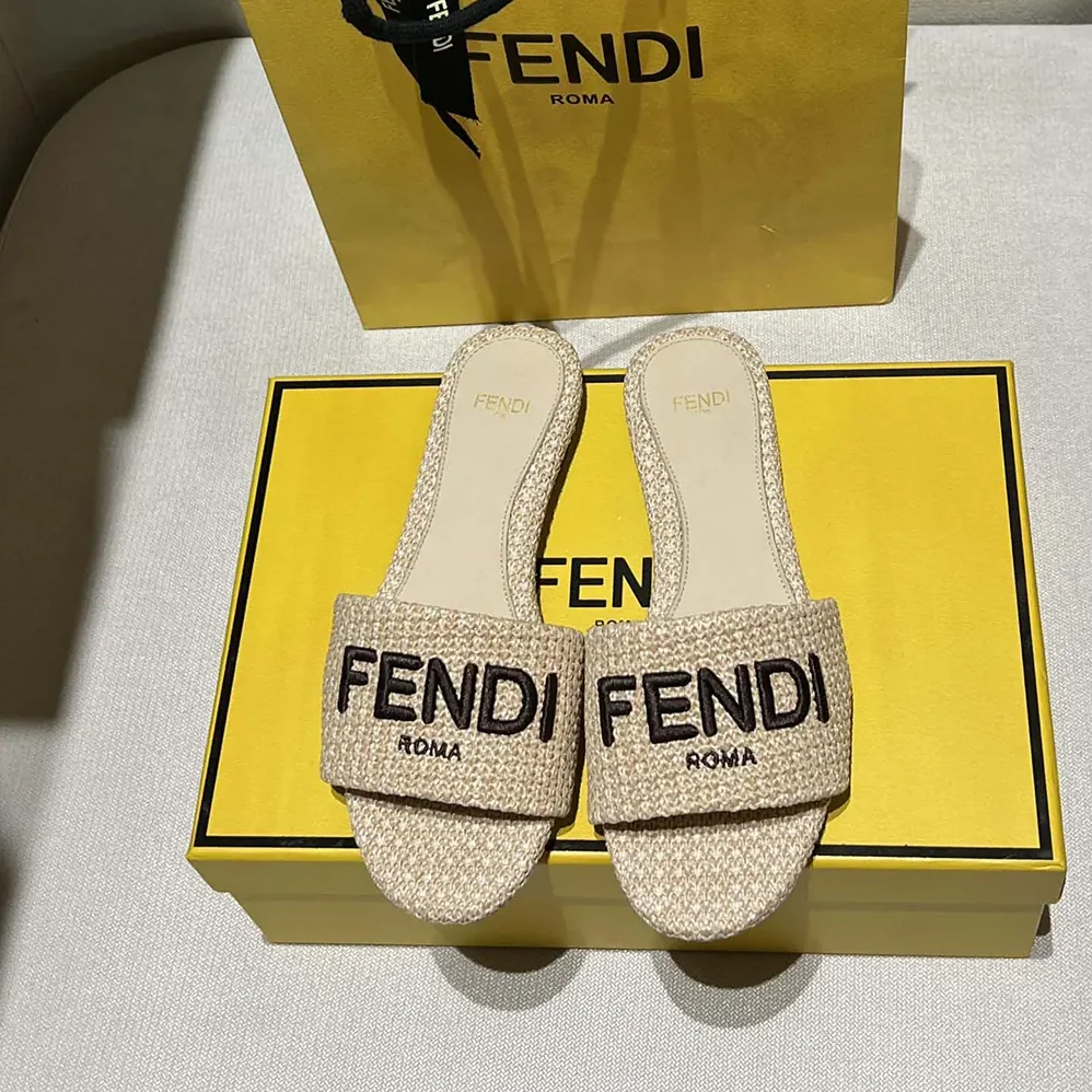 Fendi Signature Beige Cotton Fiber Slides for Women Fendi Signature Beige Cotton Fiber Slides for Women