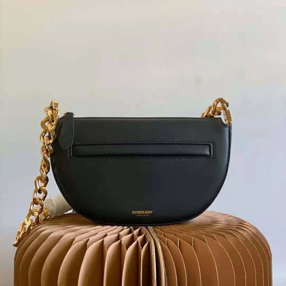 Burberry Mini Leather Zip Olympia Bag for Women in Black Burberry Mini Leather Zip Olympia Bag for Women in Black