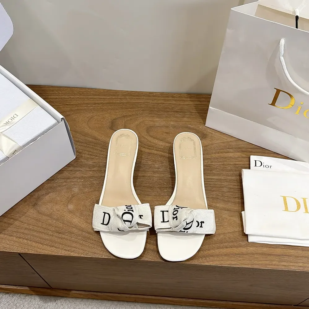 Dior J'Adior Heeled Slide Ivory Embroidered Cotton for Women Dior J'Adior Heeled Slide Ivory Embroidered Cotton for Women