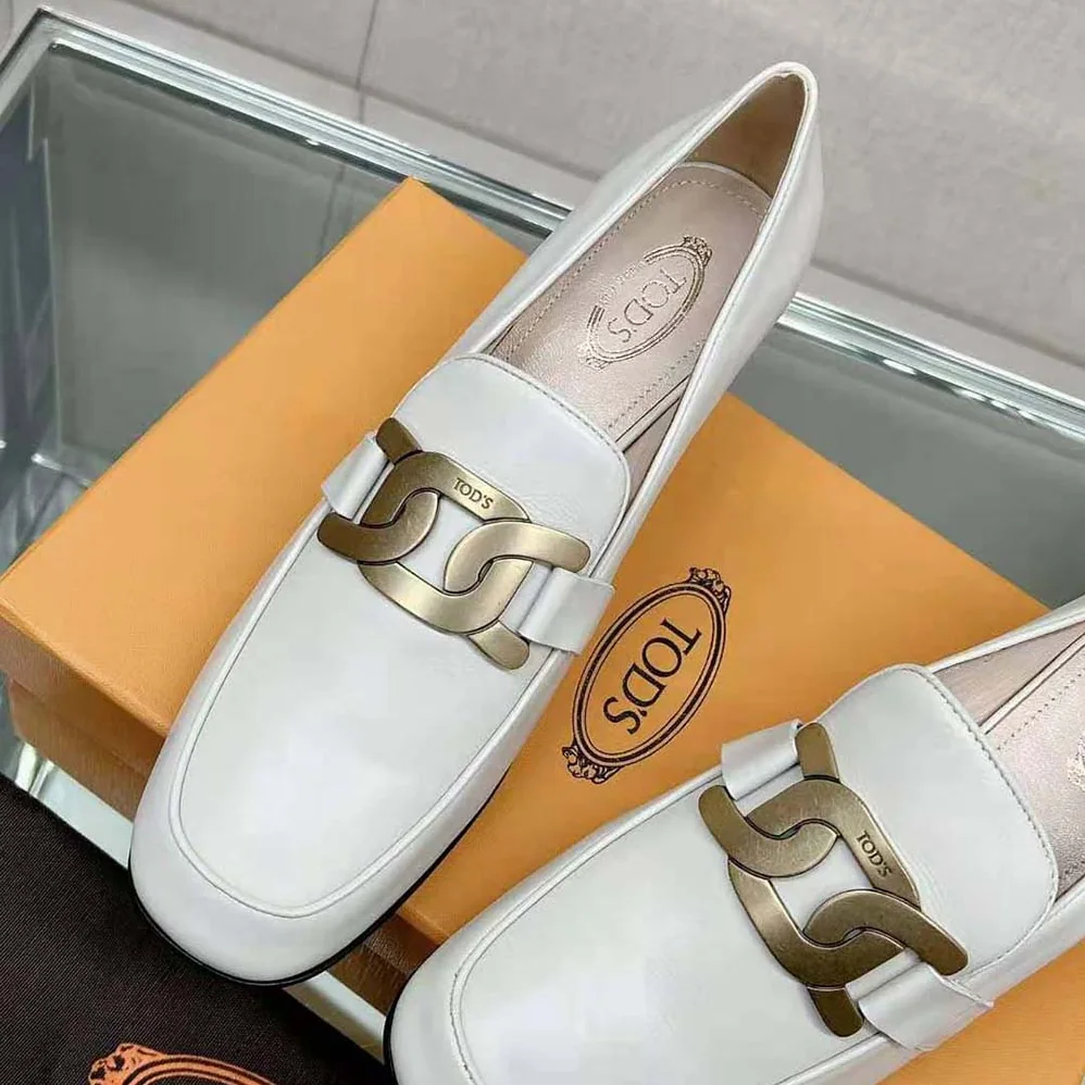 TODS Kate Loafers in Leather With Heel for Women in White
