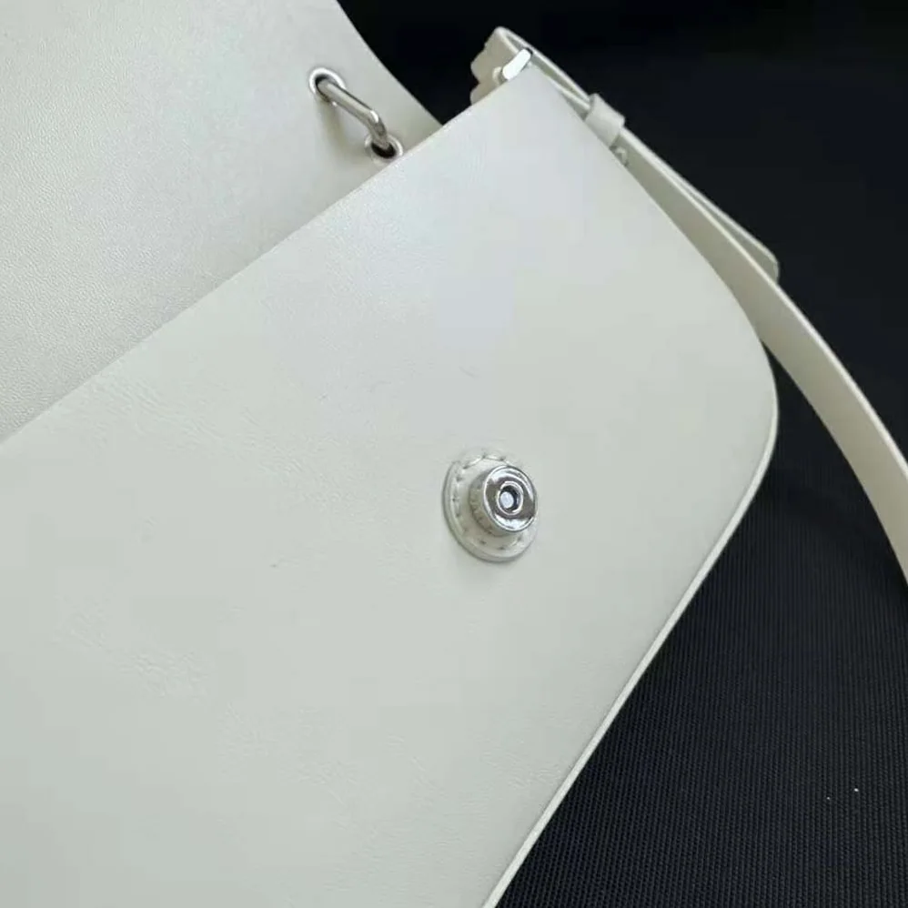 Fendi Baguette Phone Pouch White Patent Leather Pouch for Women Fendi Baguette Phone Pouch White Patent Leather Pouch for Women