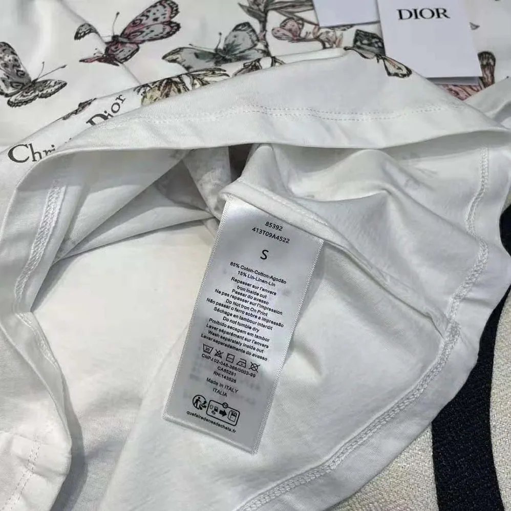 Dior T-Shirt White Cotton Jersey with Pastel Pink Toile de Jouy Mexico Motif for Women Dior T-Shirt White Cotton Jersey with Pastel Pink Toile de Jouy Mexico Motif for Women