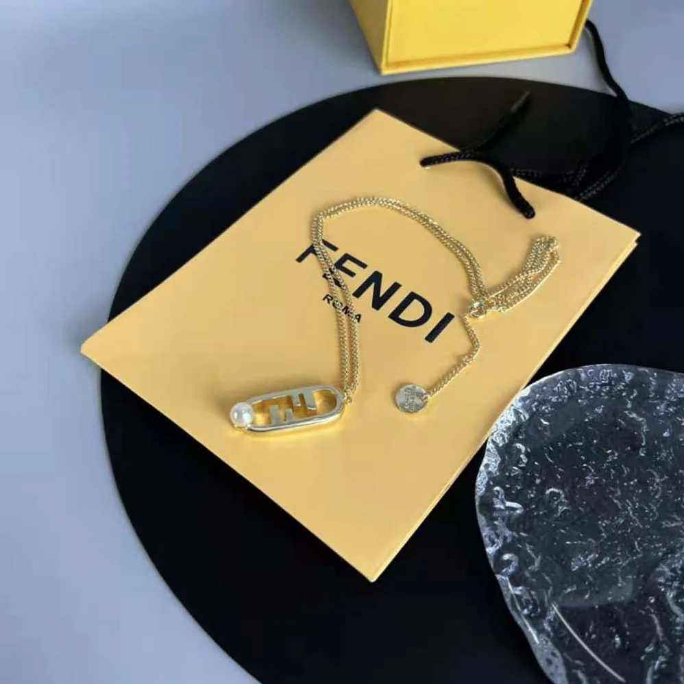 Fendi O'Lock Necklace Gold for Women in colored Necklace Fendi O'Lock Necklace Gold for Women in colored Necklace