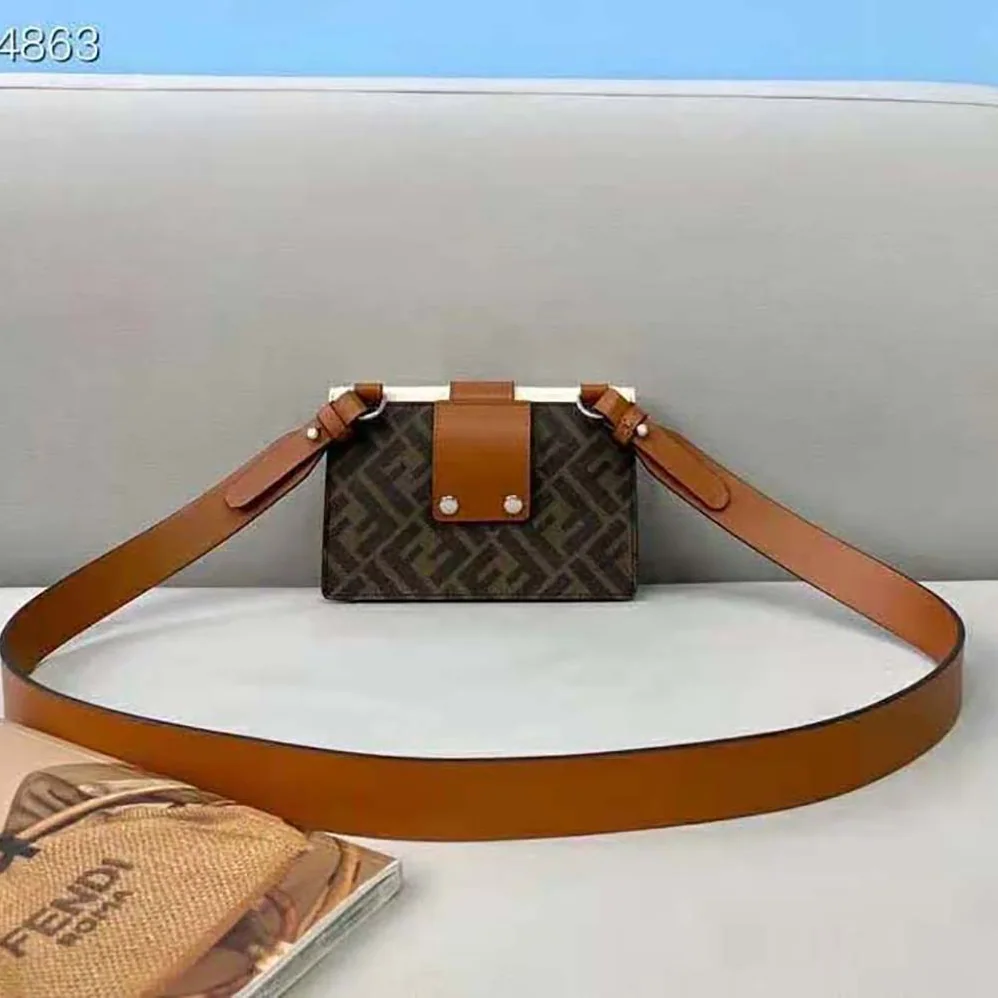 Fendi Baguette Pouch Brown Fabric Bag for Men in Brown Fendi Baguette Pouch Brown Fabric Bag for Men in Brown