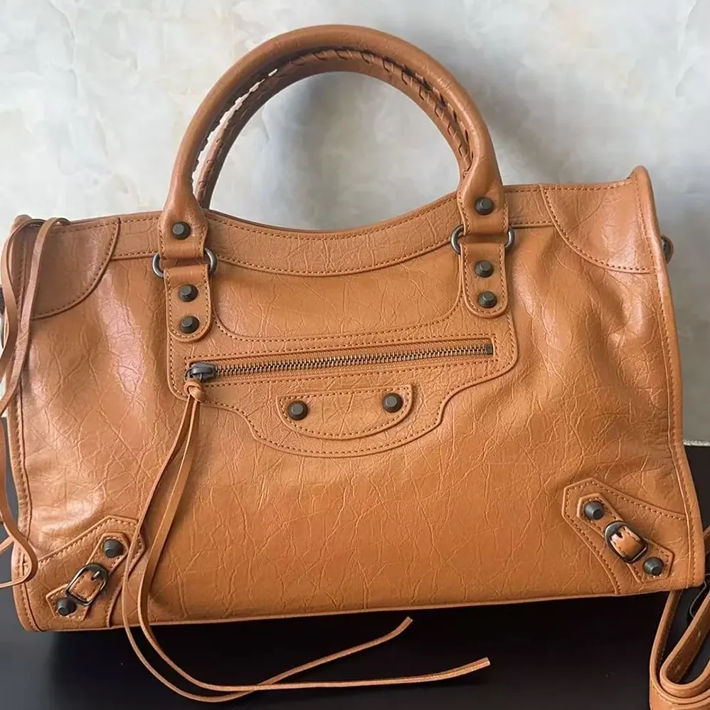 Balenciaga Le City Medium Bag Metallized in Brown for Women Balenciaga Le City Medium Bag Metallized in Brown for Women