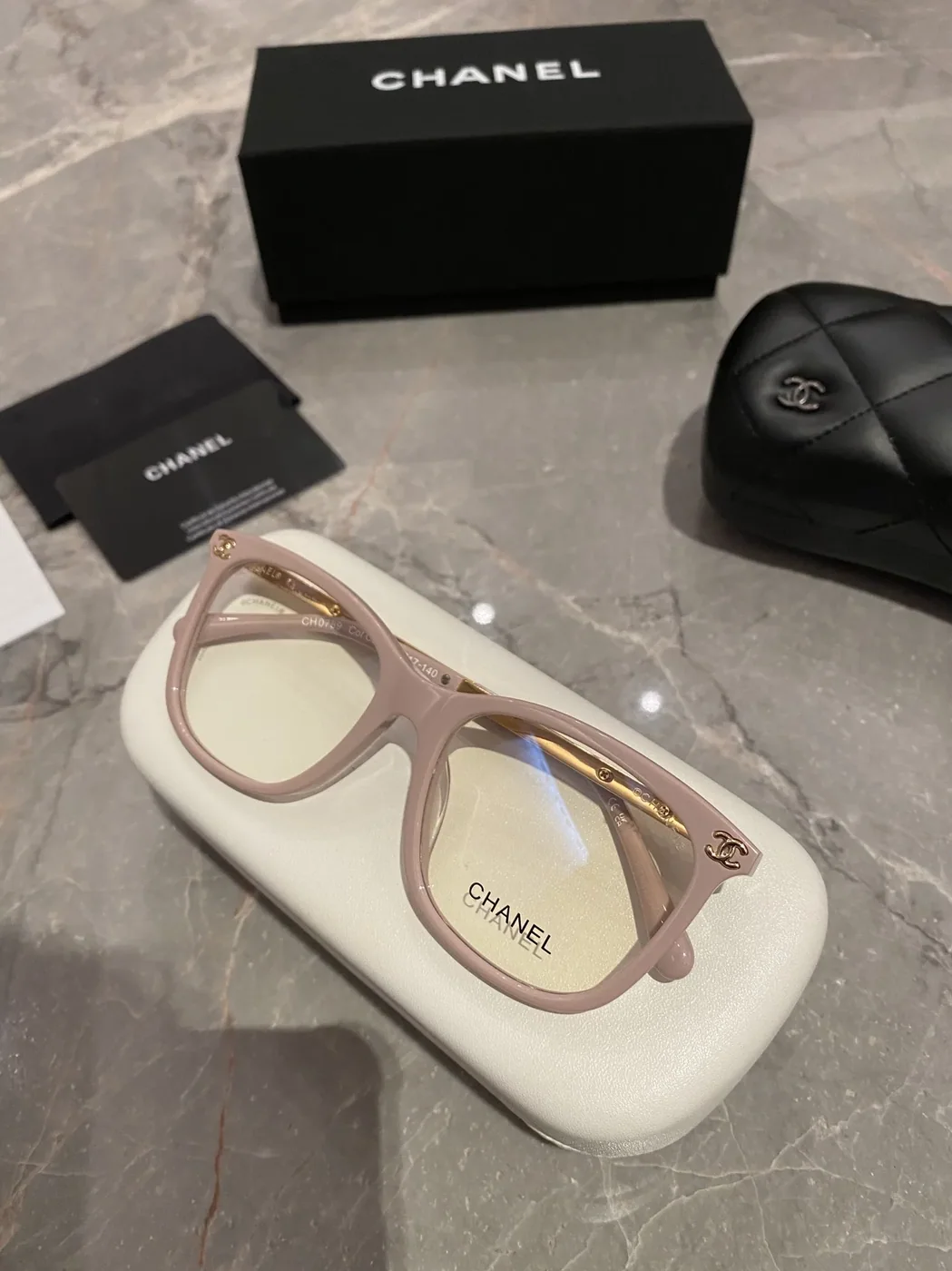 Chanel Square Sunglasses Pink Chanel Square Sunglasses Pink