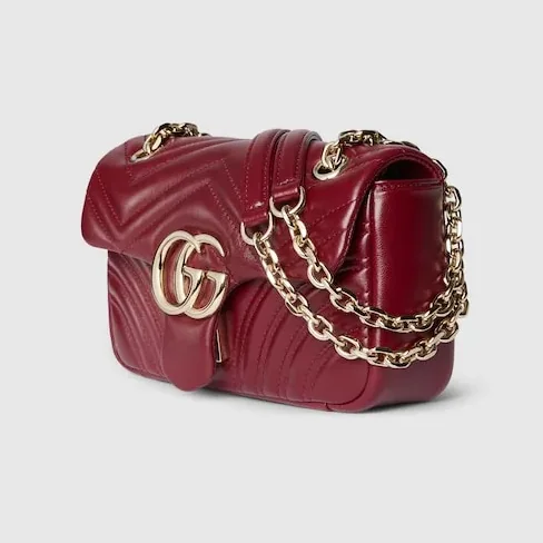 Gucci Marmont Small Shoulder Bag / Rosso Ancora Red Gold Hardware Gucci Marmont Small Shoulder Bag / Rosso Ancora Red Gold Hardware