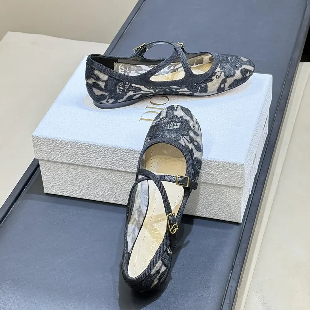 Dior Very Dior Ballet Flat Transparent Mesh Embroidered with Black Millefiori Motif for Women Dior Very Dior Ballet Flat Transparent Mesh Embroidered with Black Millefiori Motif for Women