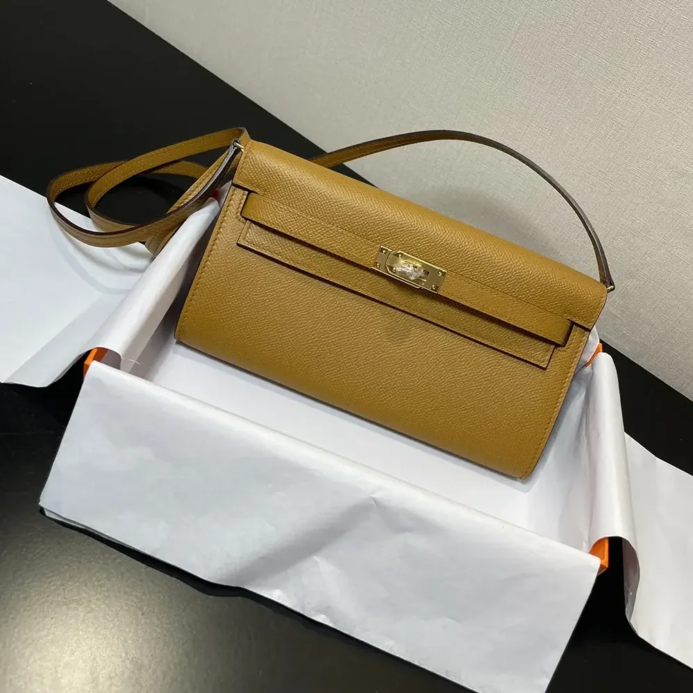Hermes Kelly To Go in Epsom Leather for Women in Gold Hermes Kelly To Go in Epsom Leather for Women in Gold