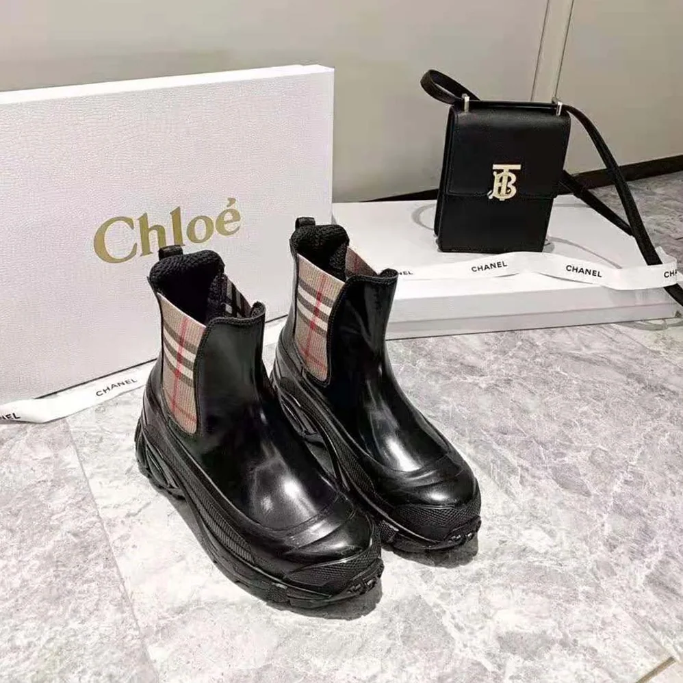Burberry Vintage Check Detail Coated Canvas Chelsea Boots for Women in Black