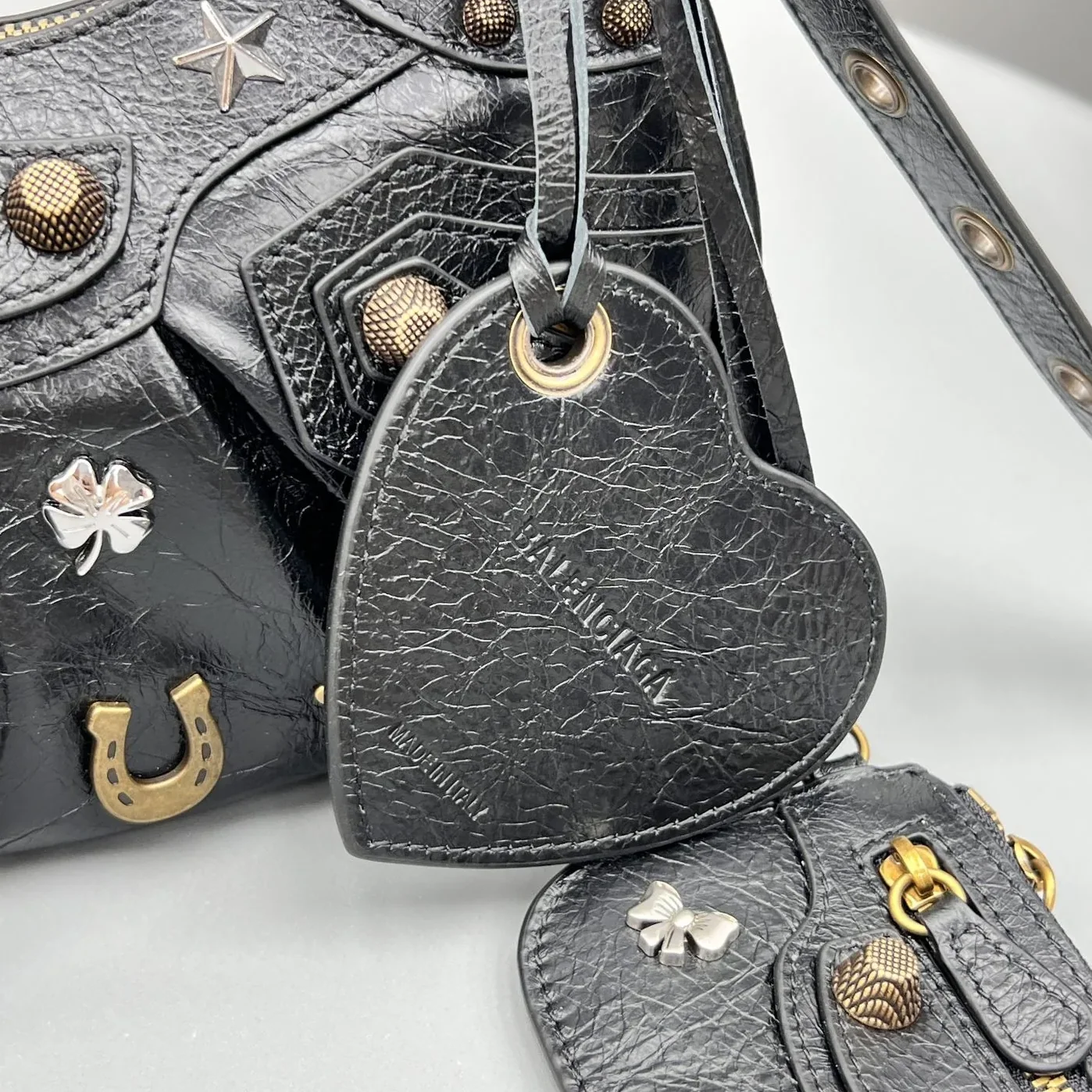 Balenciaga Le Cagole Shoulder Bag Black 10in25