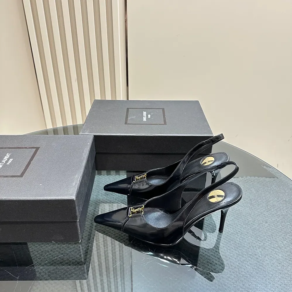 Saint Laurent YSL Babylone Breteuil Slingback Pumps in Smooth Leather for Women in Black Saint Laurent YSL Babylone Breteuil Slingback Pumps in Smooth Leather for Women in Black