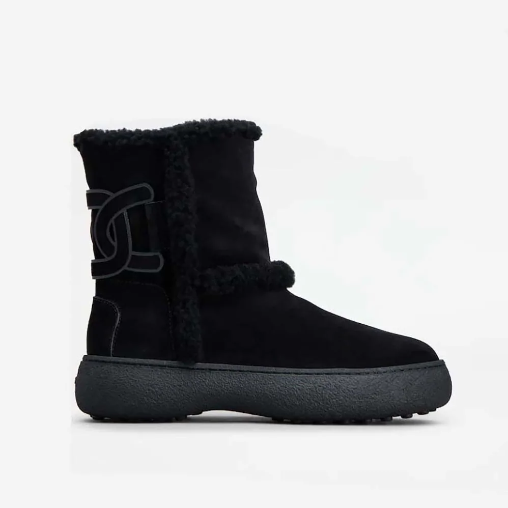 TODS Tod's W. G. Ankle Boots in Suede for Unisex in Black