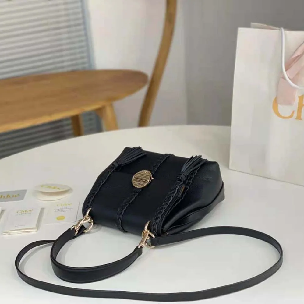 Chloe Penelope Small Soft Shoulder Bag for Women in Black Chloe Penelope Small Soft Shoulder Bag for Women in Black