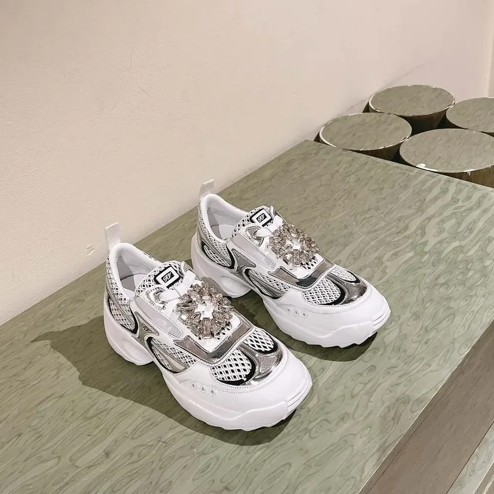 Roger Vivier Viv' on the Run Sneakers in Leather and Fabric for Women in White Roger Vivier Viv' on the Run Sneakers in Leather and Fabric for Women in White