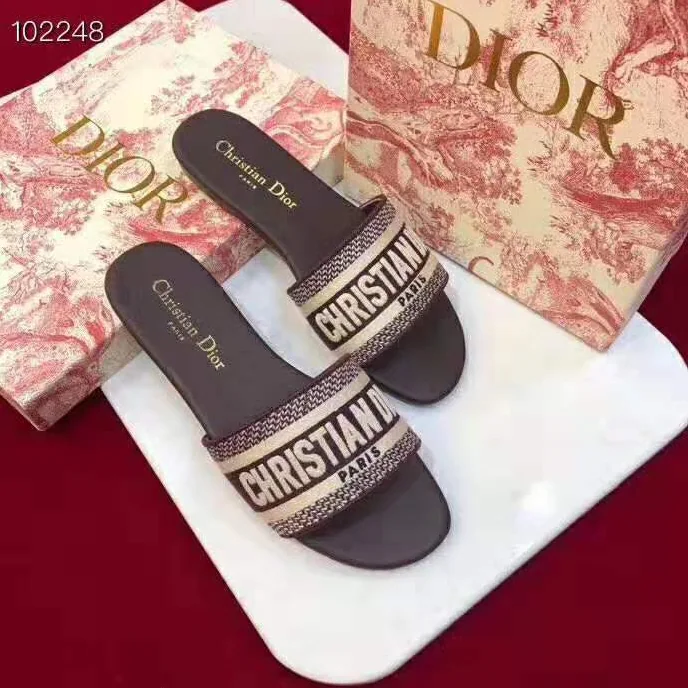 Dior Dway Embroidered Cotton Mule for Women in Maroon Dior Dway Embroidered Cotton Mule for Women in Maroon