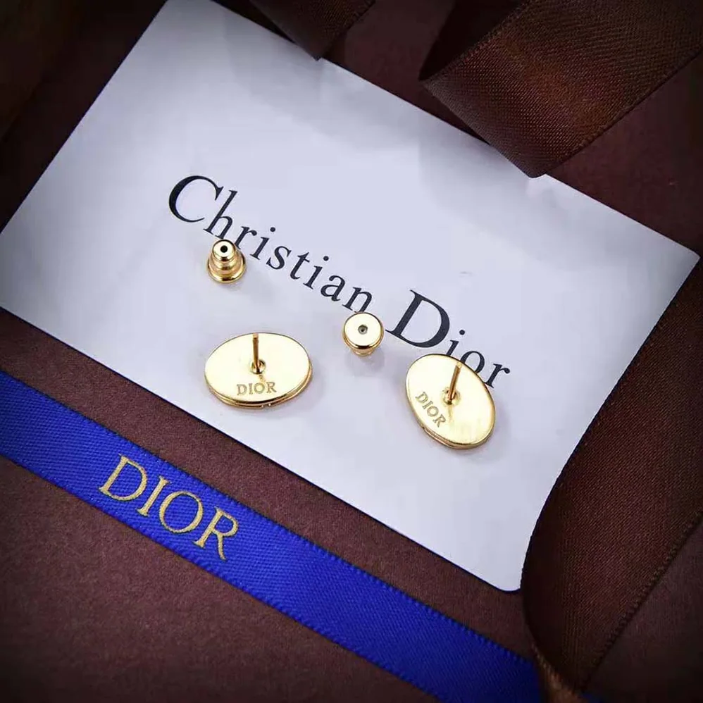 Dior Forever Dior Stud Earrings Gold for Women in Finish Metal Dior Forever Dior Stud Earrings Gold for Women in Finish Metal