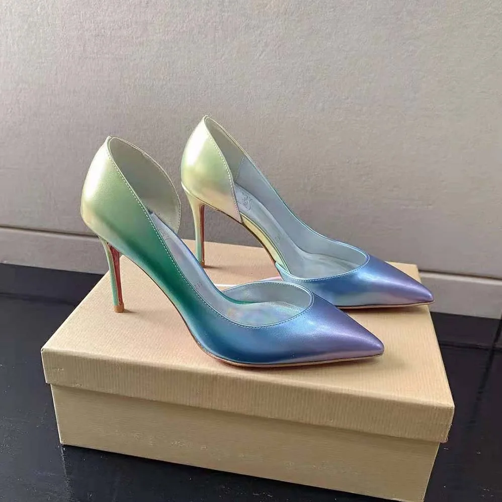 Christian Louboutin Lriza 100 mm Heel Height for Women in Purple Christian Louboutin Lriza 100 mm Heel Height for Women in Purple