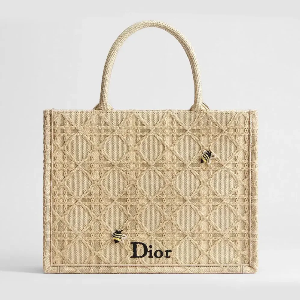 Dior Medium Dior Book Tote with Strap Natural Cannage Raffia for Women in Effect Embroidery Dior Medium Dior Book Tote with Strap Natural Cannage Raffia for Women in Effect Embroidery