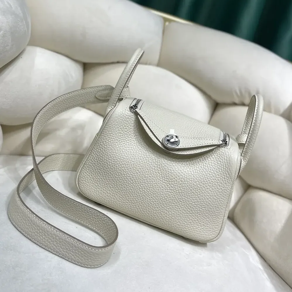 Hermes Lindy Mini 19 in Clemence Leather for Women in White/Silver