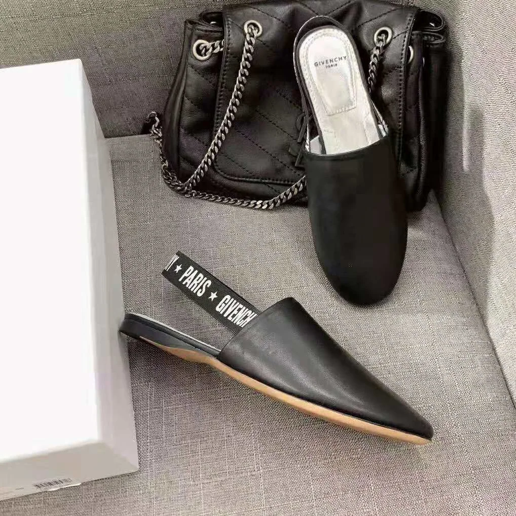 Givenchy Givenchy Sling Back Flat Mules for Women in Black Givenchy Givenchy Sling Back Flat Mules for Women in Black