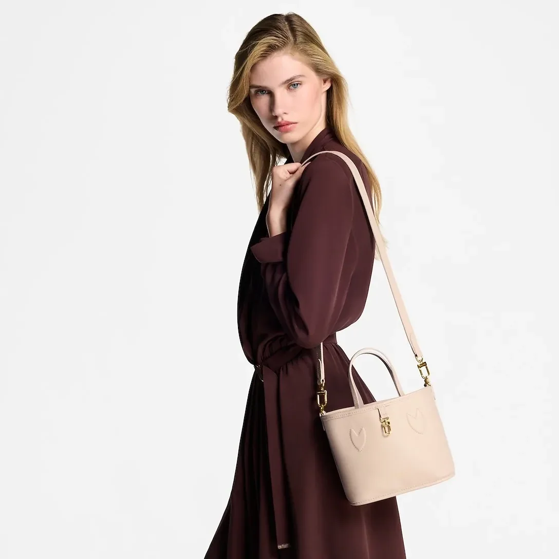 Louis Vuitton Neverfull Bandouliere Inside Out BB Tote Bag in Limestone Gold Hardware