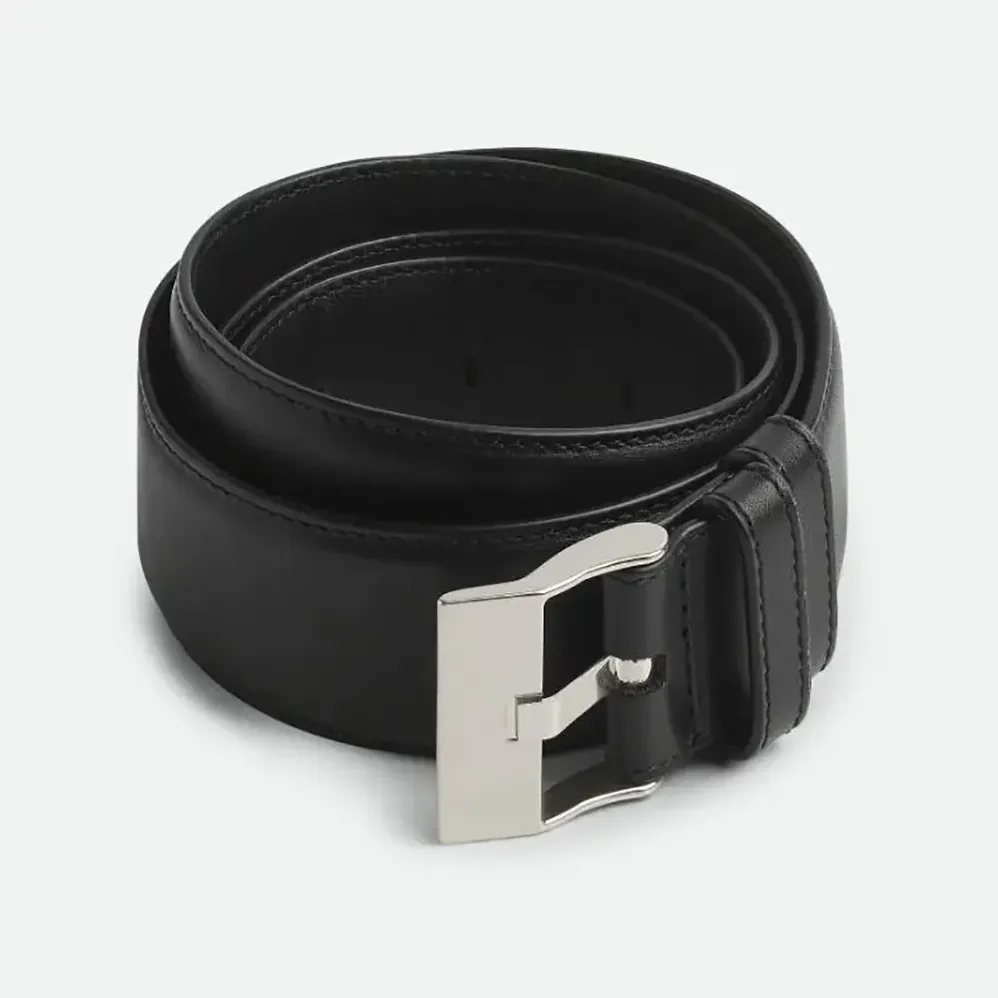 Bottega Veneta Smooth Calfskin Leather Belt for Unisex in Black