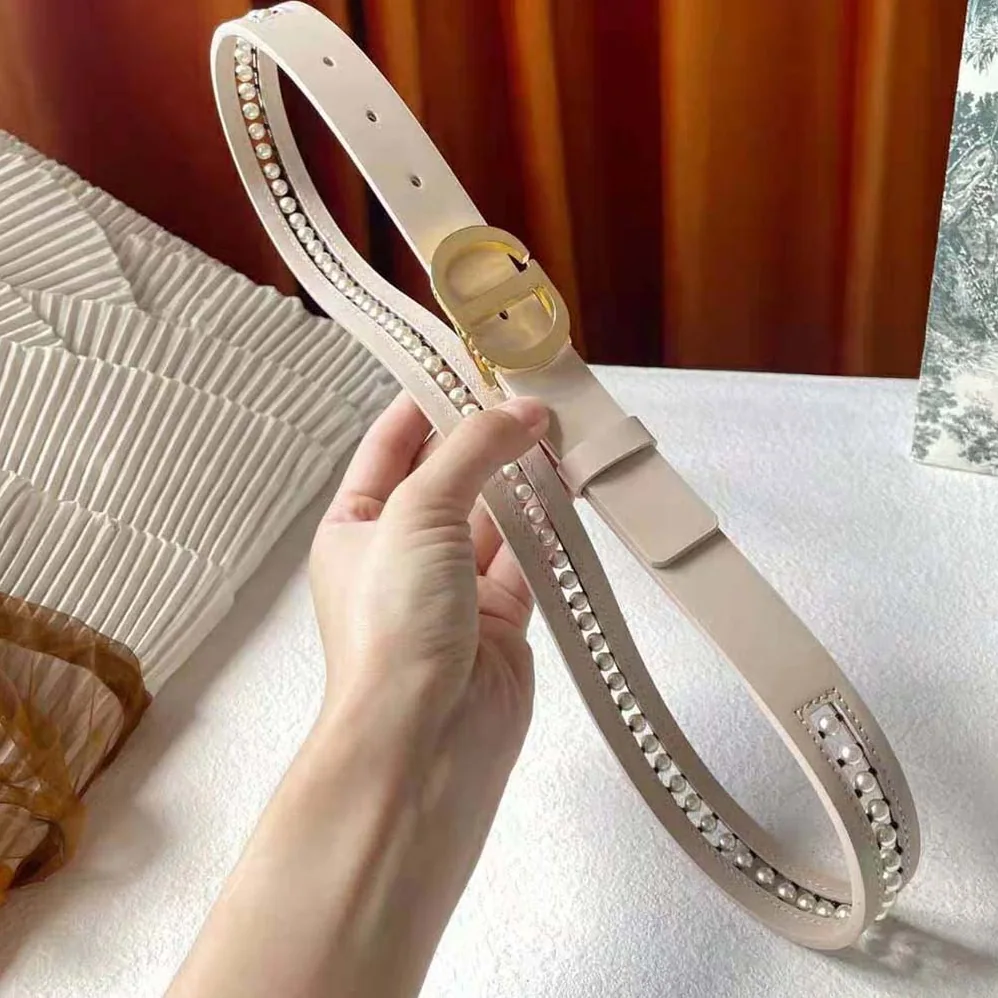 Dior 30 Montaigne Belt Aesthetic Beige Smooth Calfskin and White Glass Pearls 25 MM for Women Dior 30 Montaigne Belt Aesthetic Beige Smooth Calfskin and White Glass Pearls 25 MM for Women