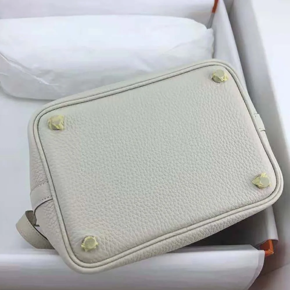 Hermes Picotin Lock 22cm in Clémence leather for Women in White