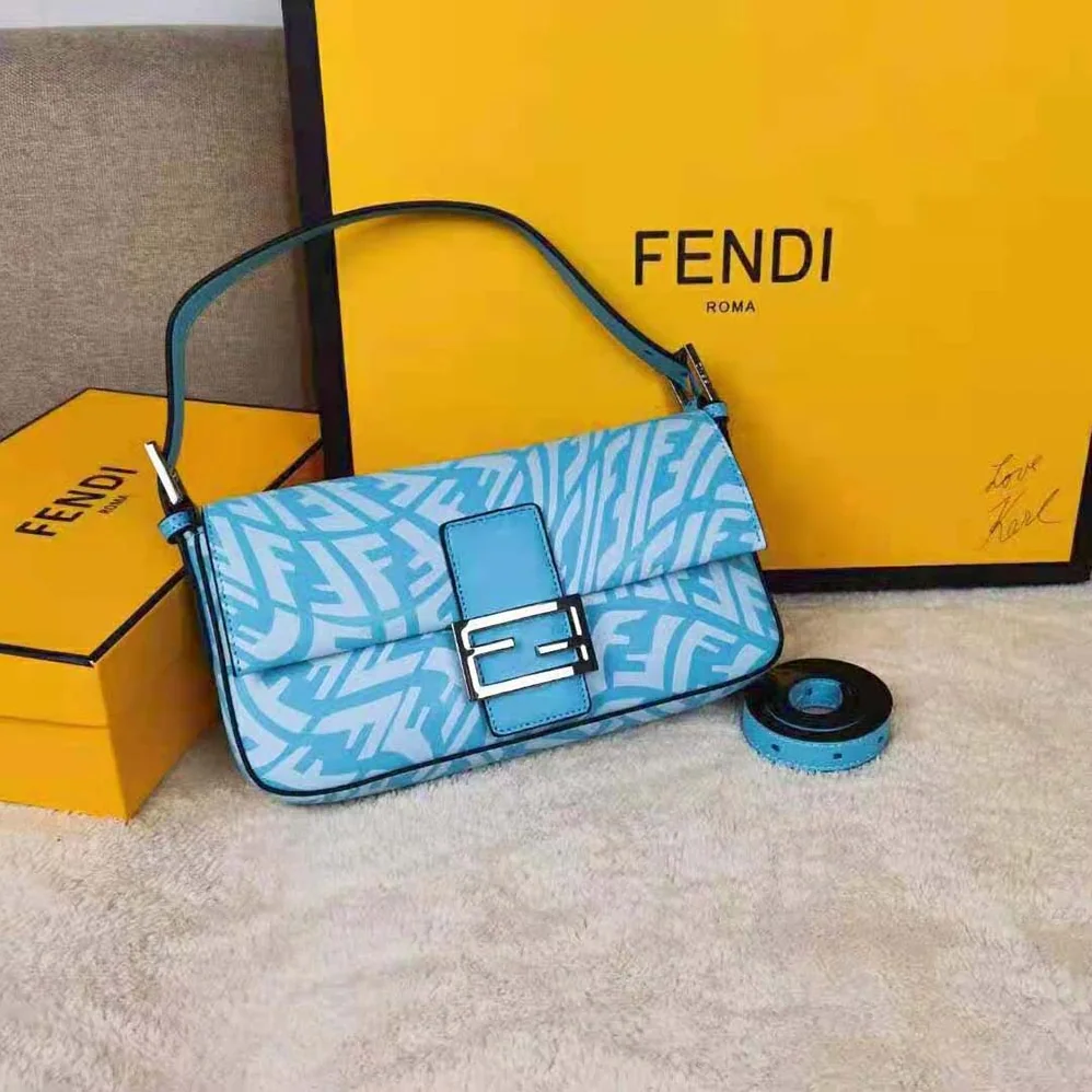 Fendi Baguette 1997 Blue Glazed Canvas Bag for Women