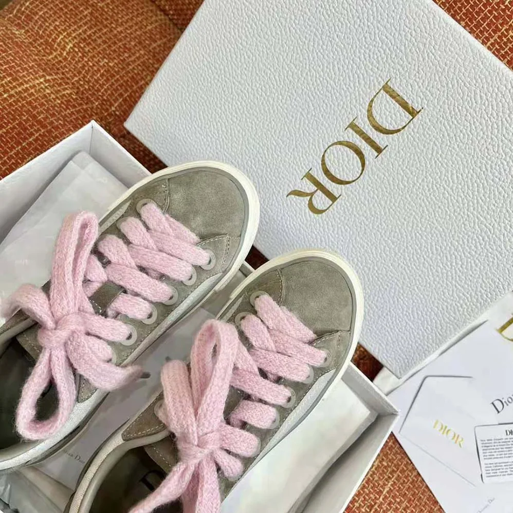 Dior B33 Sneaker Gray and White Dior Oblique Jacquard and Gray Suede for Men Dior B33 Sneaker Gray and White Dior Oblique Jacquard and Gray Suede for Men