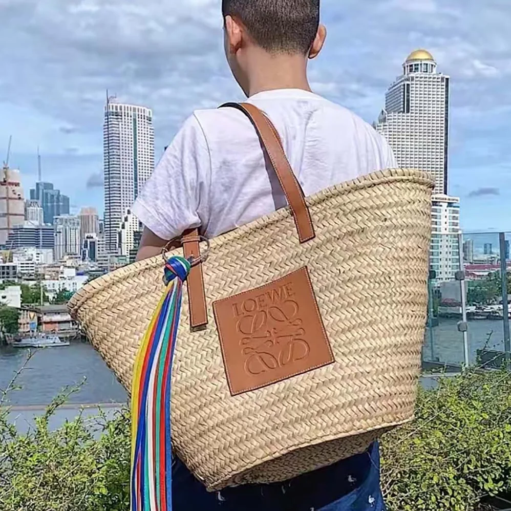 Loewe Large Basket Bag in Palm Leaf and Calfskin for Women Loewe Large Basket Bag in Palm Leaf and Calfskin for Women