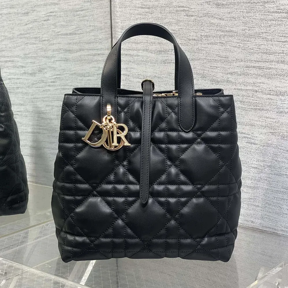Dior Medium Dior Toujours Vertical Tote Bag Black Macrocannage Calfskin for Women Dior Medium Dior Toujours Vertical Tote Bag Black Macrocannage Calfskin for Women