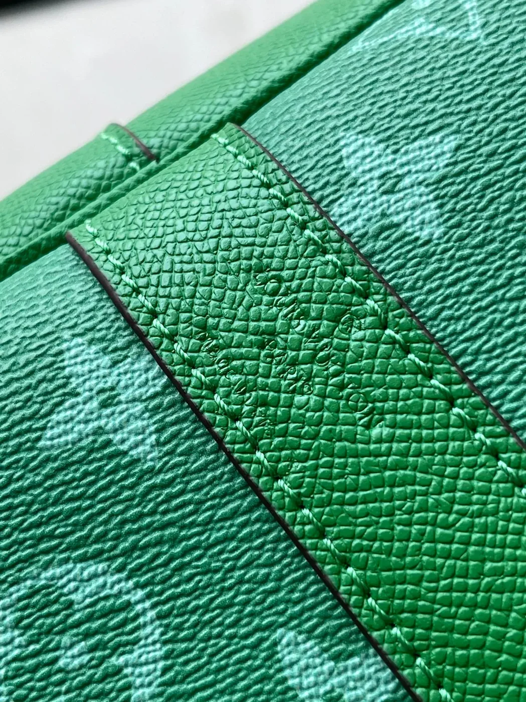 Louis Vuitton Keepall Bandouliere 45 Travel Bag in Green Silver Hardware