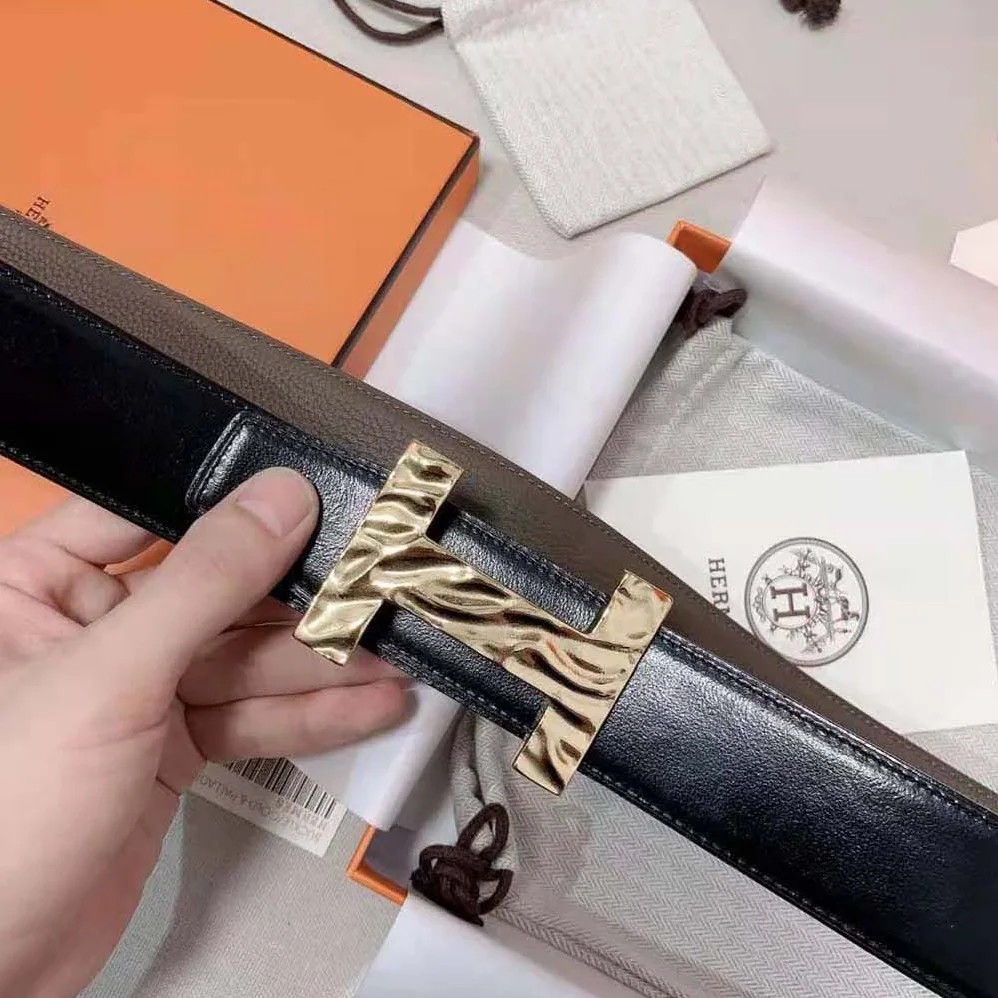 Hermes Guizz H2o Belt Buckle & Reversible Leather Strap 38 mm for Men Hermes Guizz H2o Belt Buckle & Reversible Leather Strap 38 mm for Men