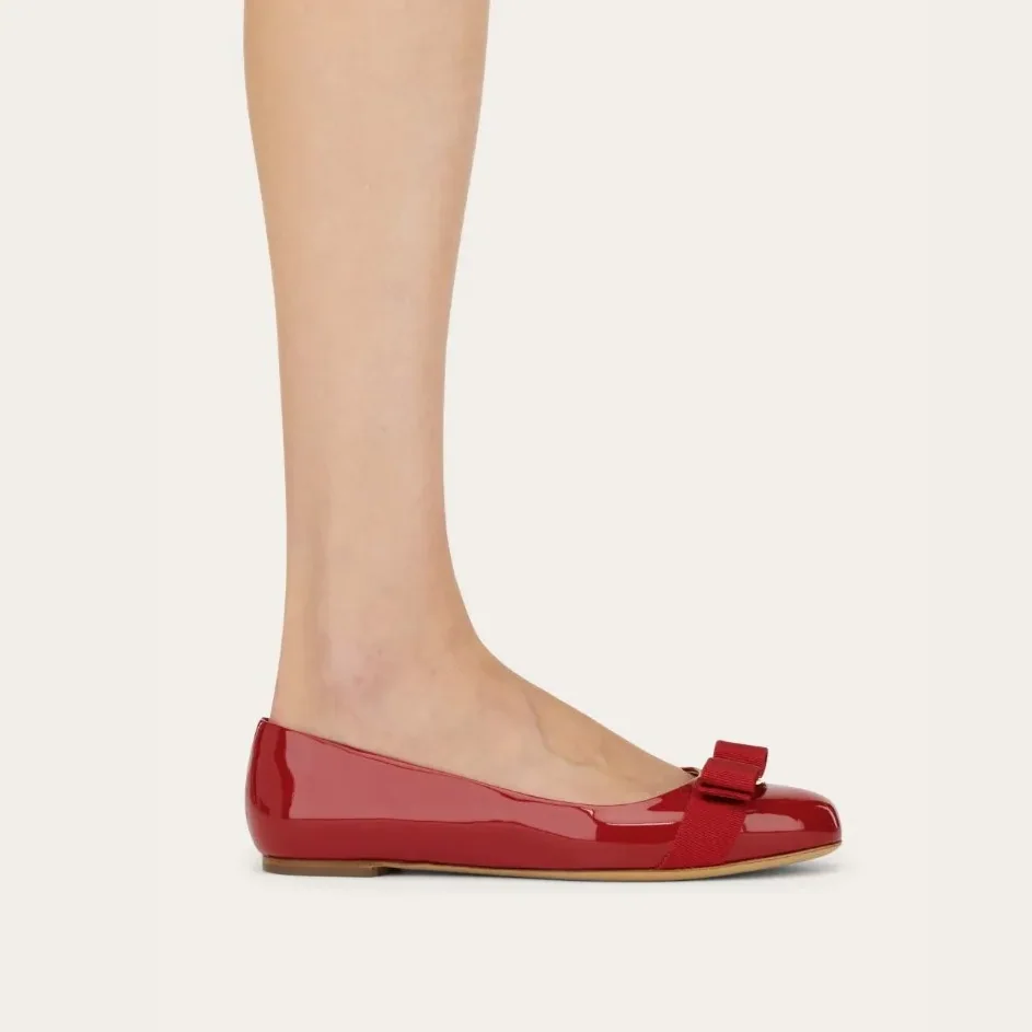 Ferragamo Varina Ballet Flat Red 01A181