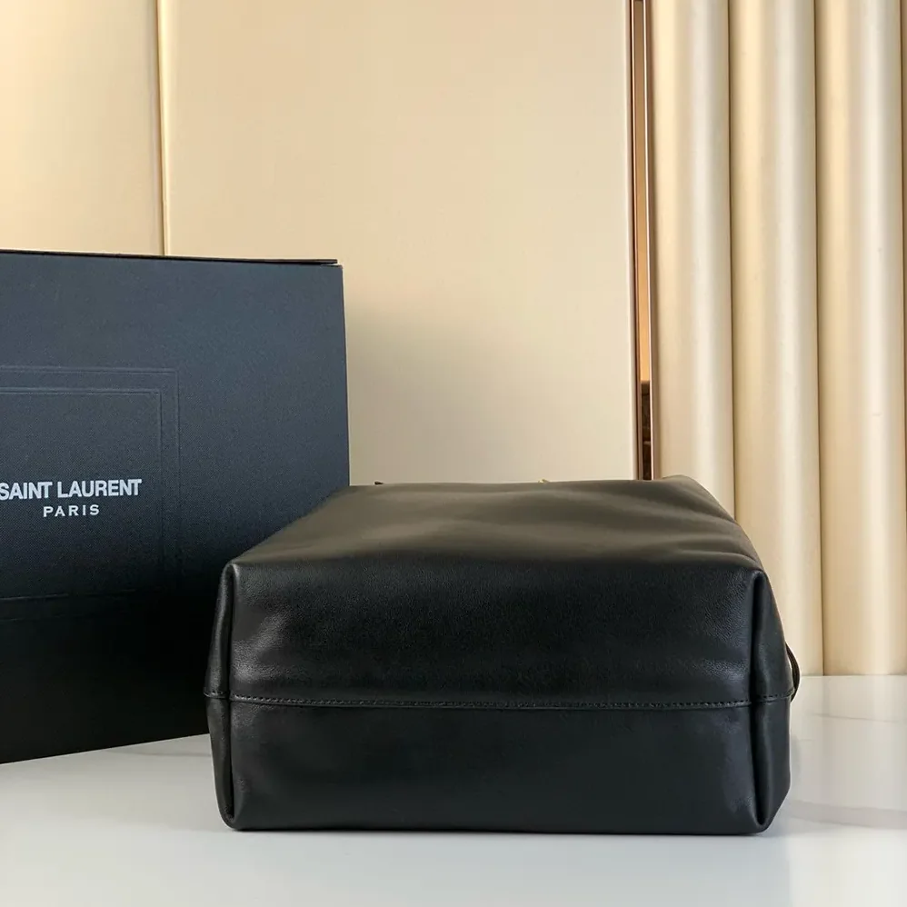 Saint Laurent YSL ParisVii Pochon in Lambskin for Women