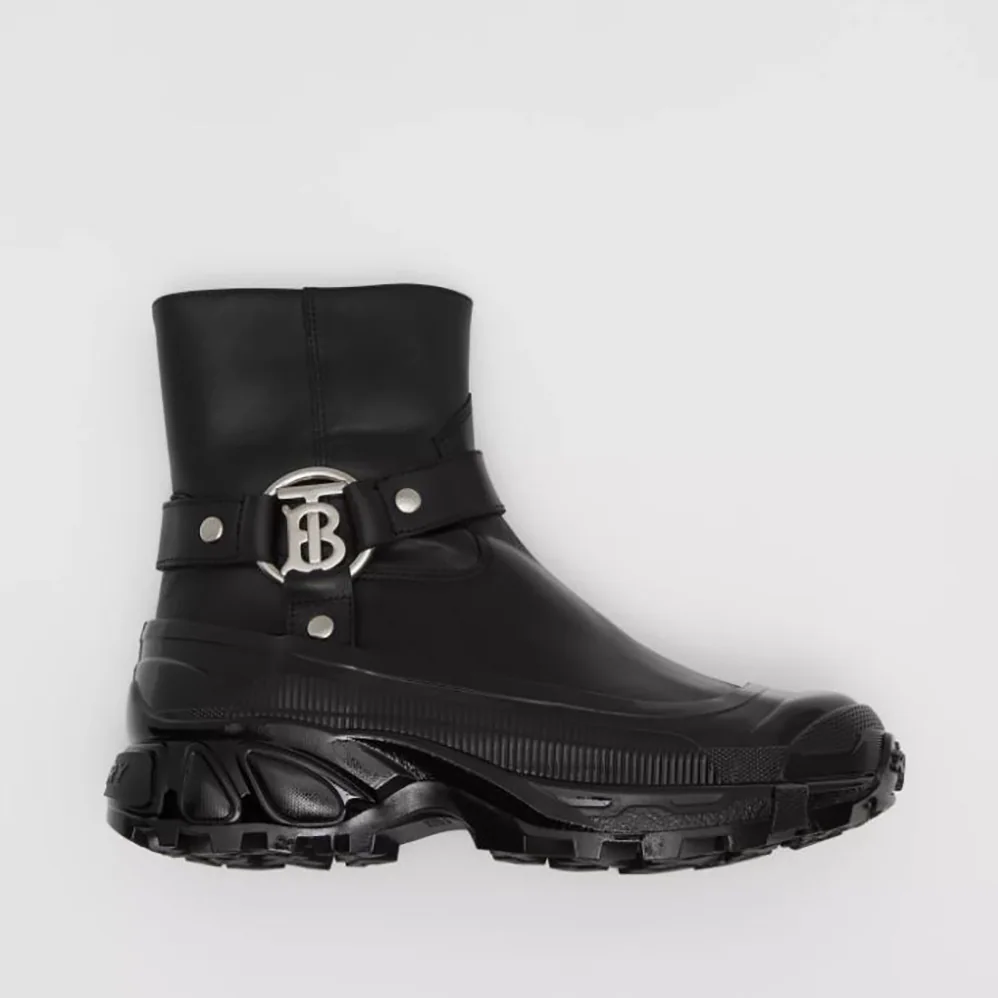 Burberry Monogram Motif Buckle Leather Boots for Women in Black Burberry Monogram Motif Buckle Leather Boots for Women in Black