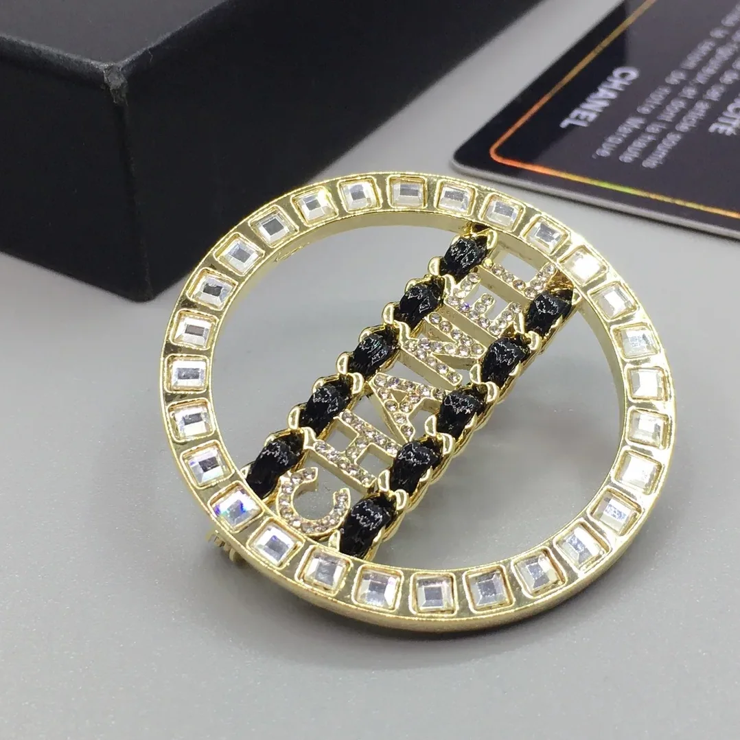 Chanel Brooch Gold in toned Hardware Chanel Brooch Gold in toned Hardware