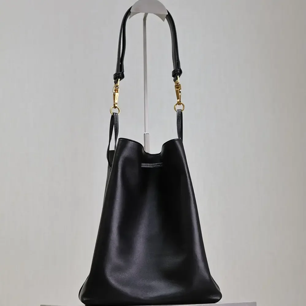Saint Laurent YSL Paris Vii Pochon in Lambskin for Women Saint Laurent YSL Paris Vii Pochon in Lambskin for Women