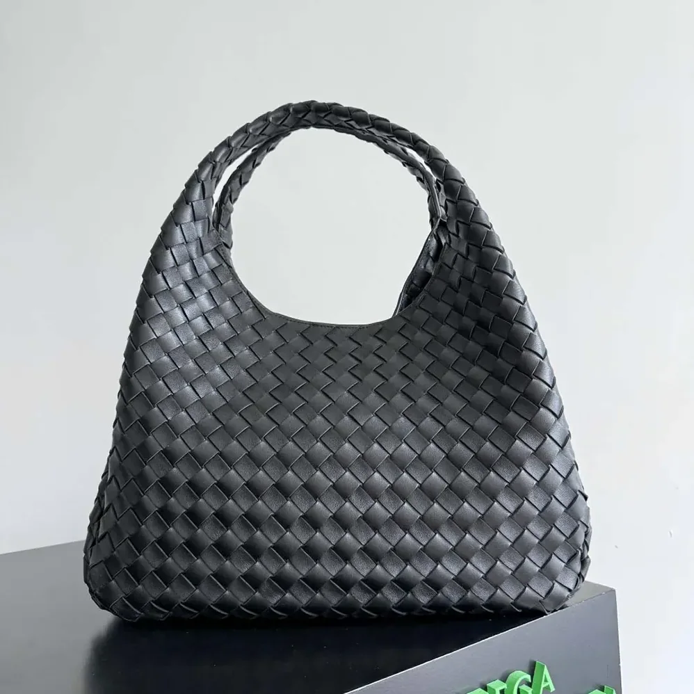 Bottega Veneta Medium Campana for Women in Black Bottega Veneta Medium Campana for Women in Black
