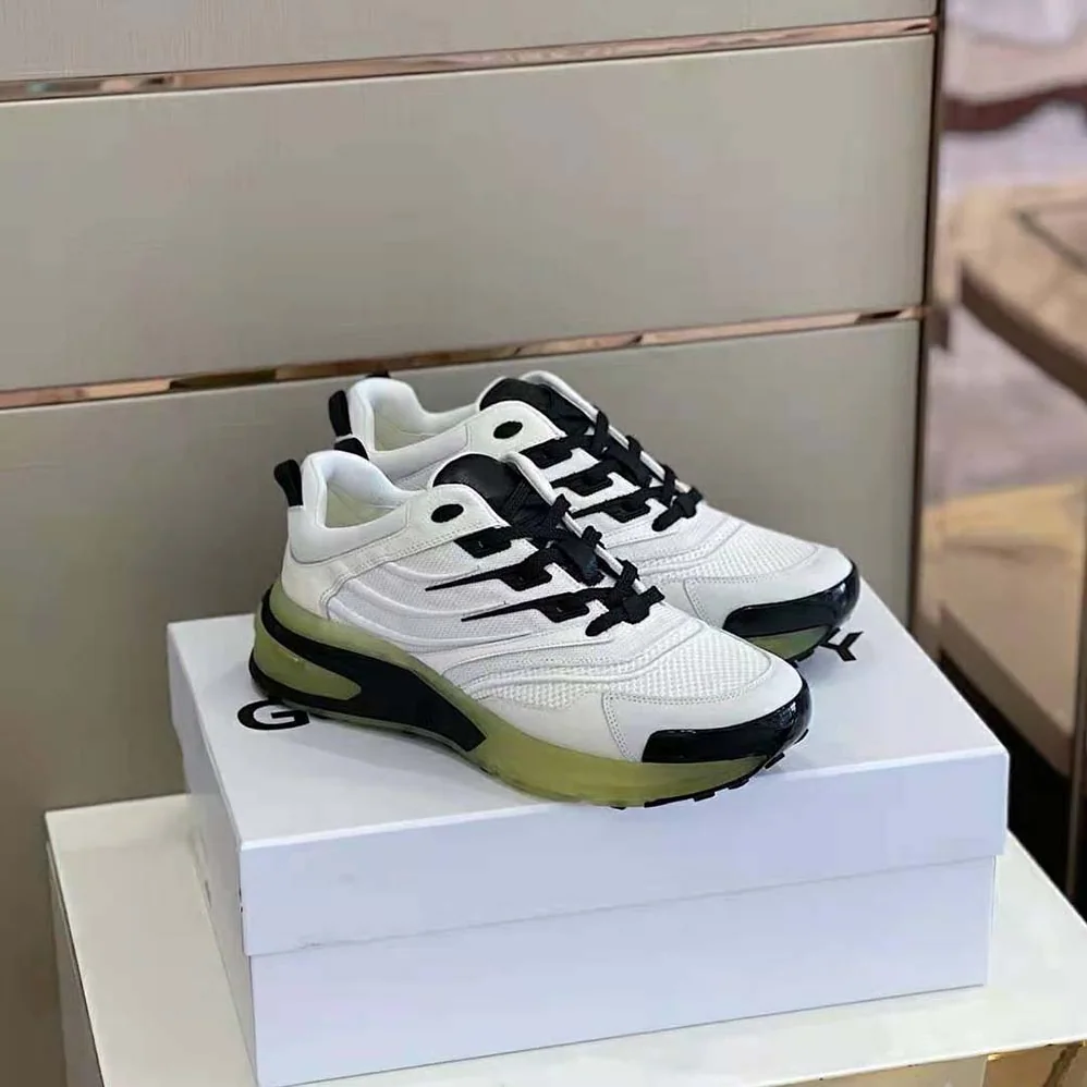 Givenchy Giv 1 Sneakers in Leather and Mesh for Unisex in White Givenchy Giv 1 Sneakers in Leather and Mesh for Unisex in White