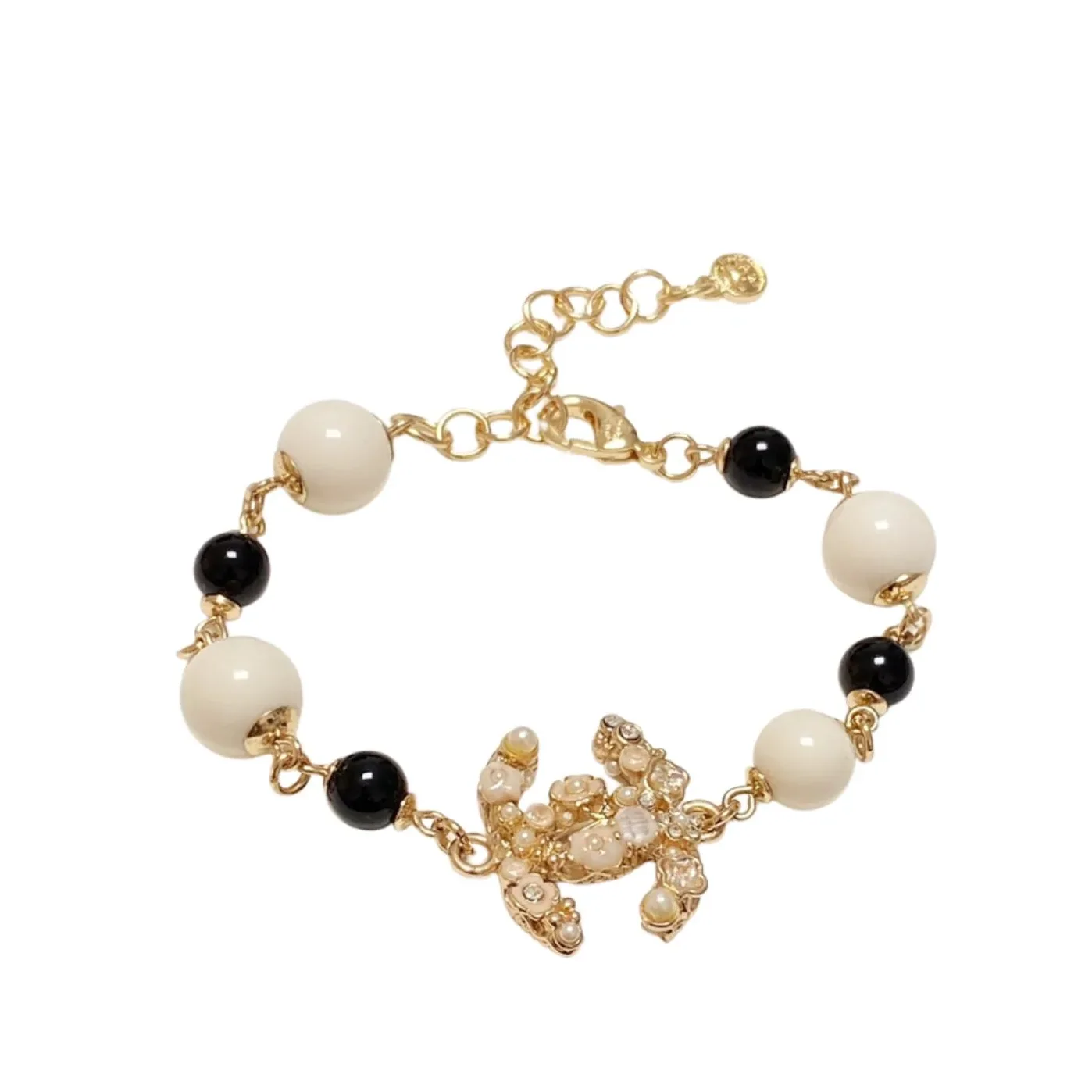 Chanel Pearl Bracelet Gold Chanel Pearl Bracelet Gold