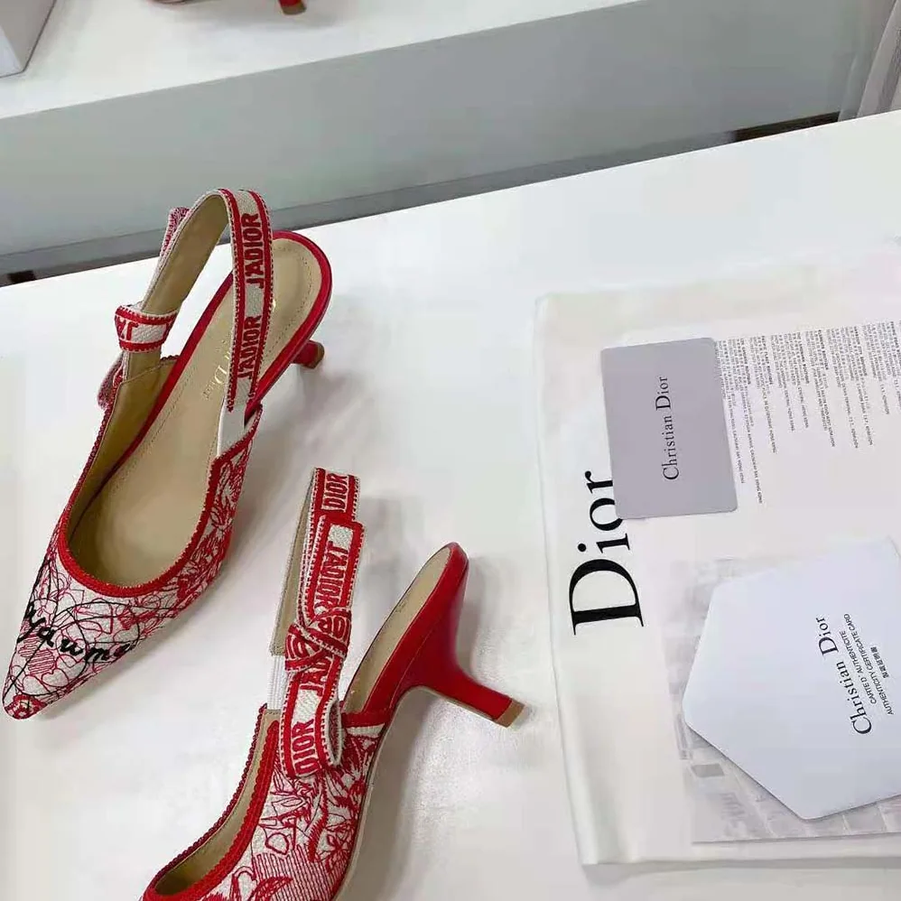 Dior J Adior Dioramour Slingback Pump D-Royaume D Amour Embroidered Cotton for Women Dior J Adior Dioramour Slingback Pump D-Royaume D Amour Embroidered Cotton for Women